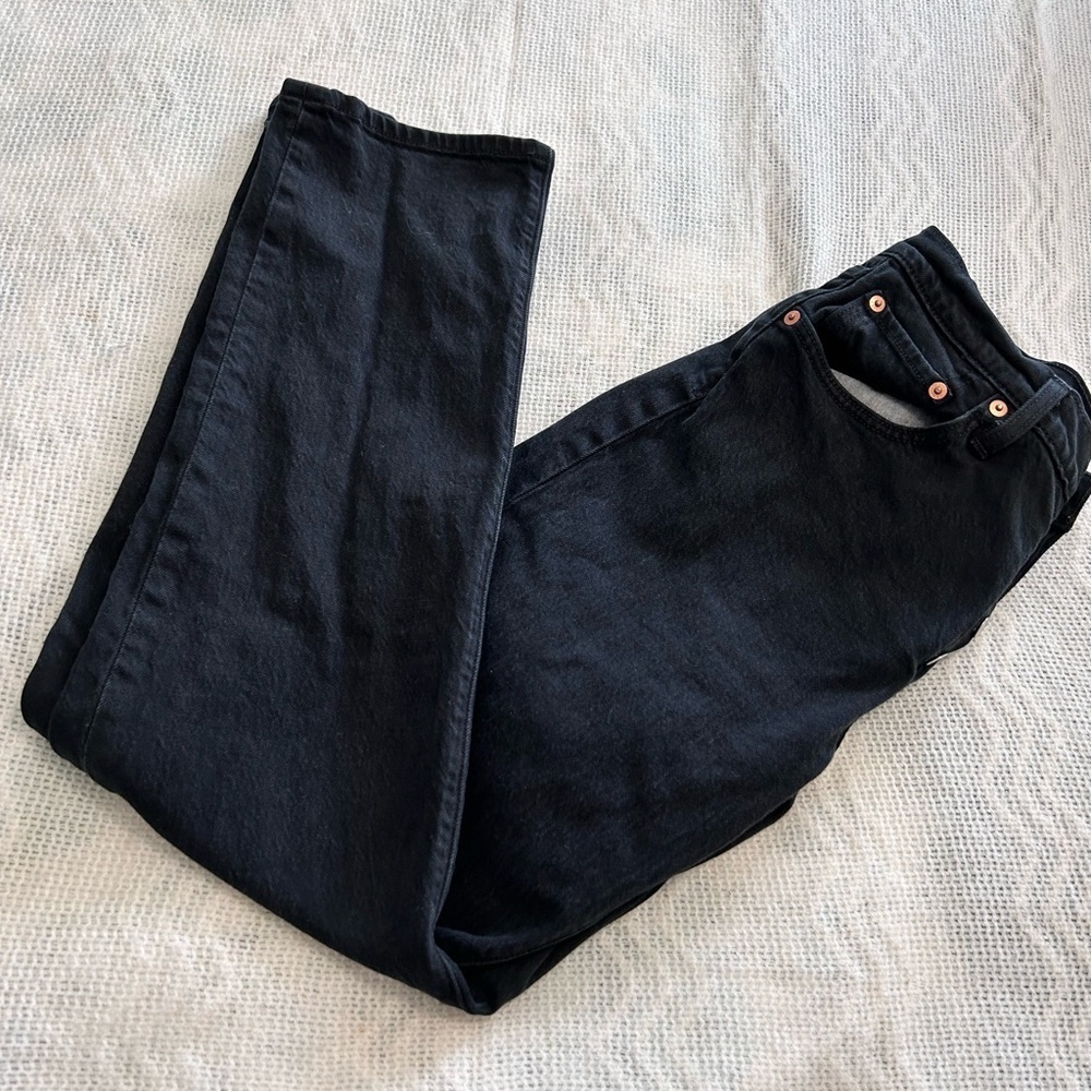 Levi Strauss & Co Women’s Denim Button Fly Black Jeans

Size 8
